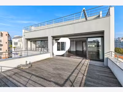 A louer Bureaux 500m² Courbevoie