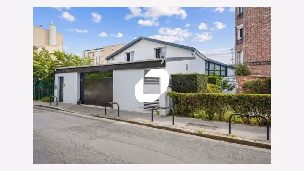 A louer Bureaux 320m² Courbevoie