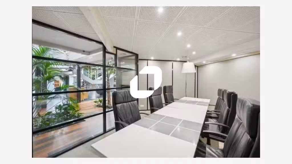 A louer Bureaux 320m² Courbevoie