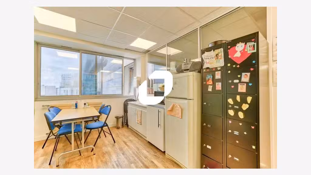 A louer Bureaux 221m² Evry courcouronnes