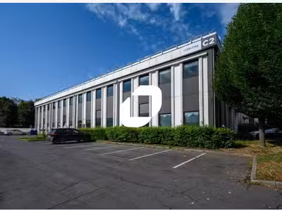 A louer Bureaux 343m² Cergy