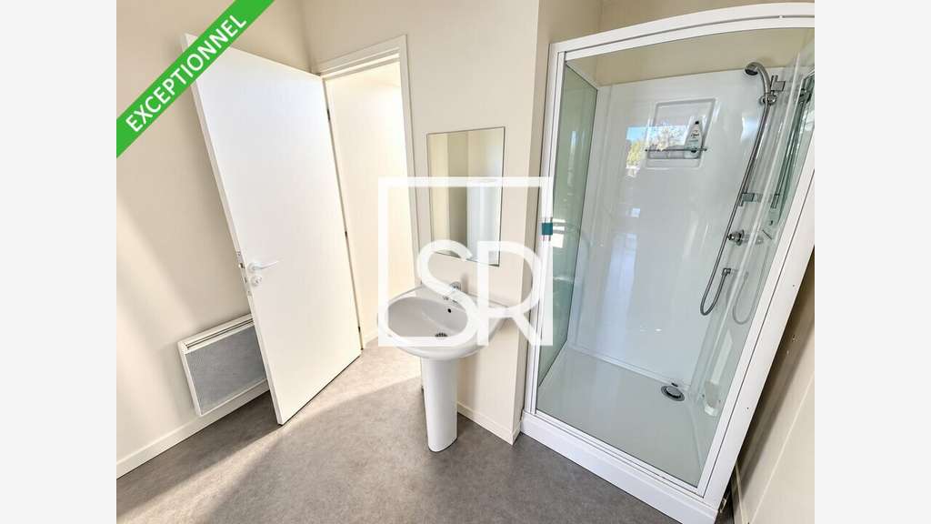 A louer bureaux 111m² empl N°1 Cournon-d'Auvergne