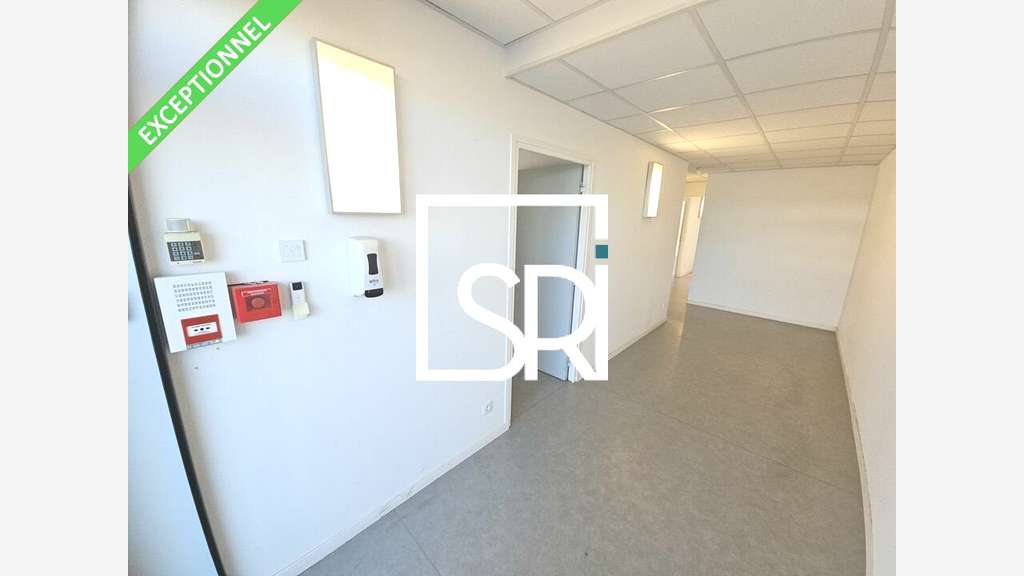 A louer bureaux 111m² empl N°1 Cournon-d'Auvergne