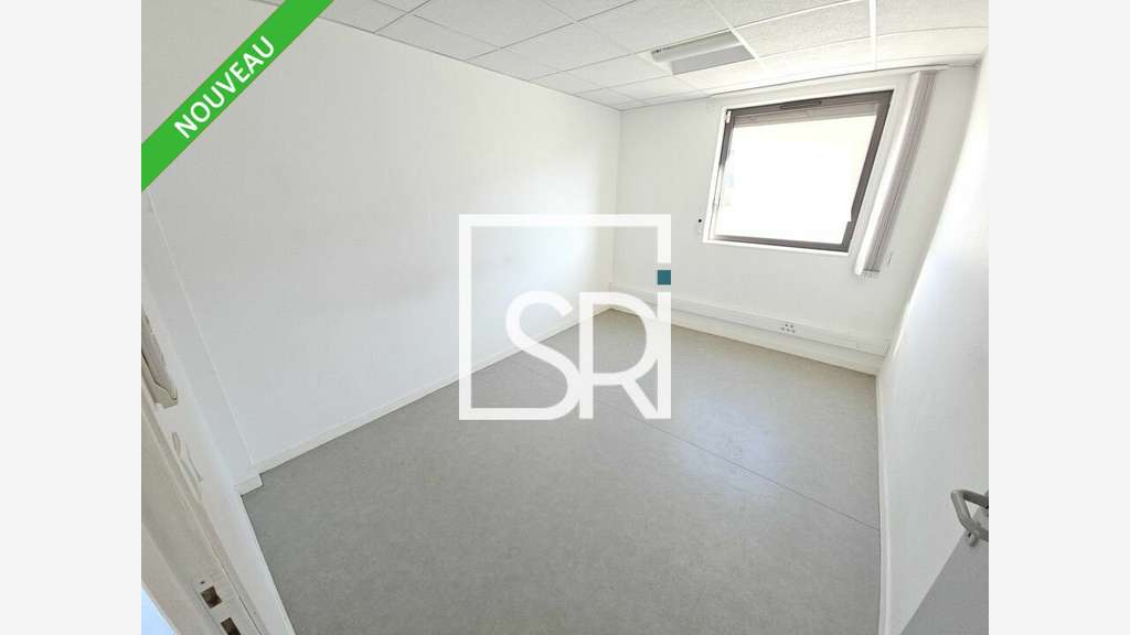 Loue bureaux 186m² au 1er étage Cournon-d'Auvergne