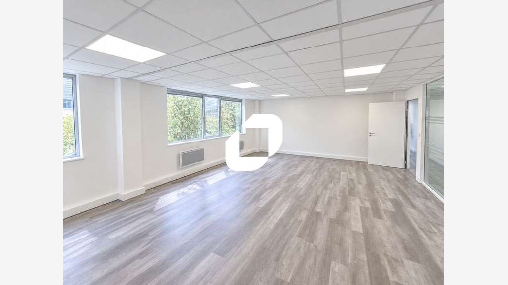 A louer Bureaux 245m² Creteil