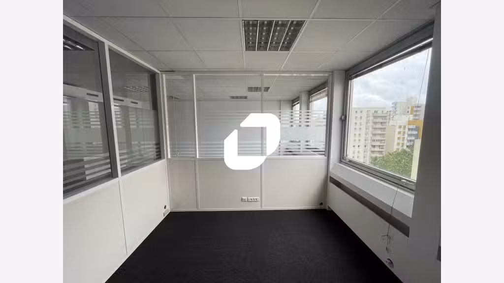 A louer Bureaux 337m² Creteil