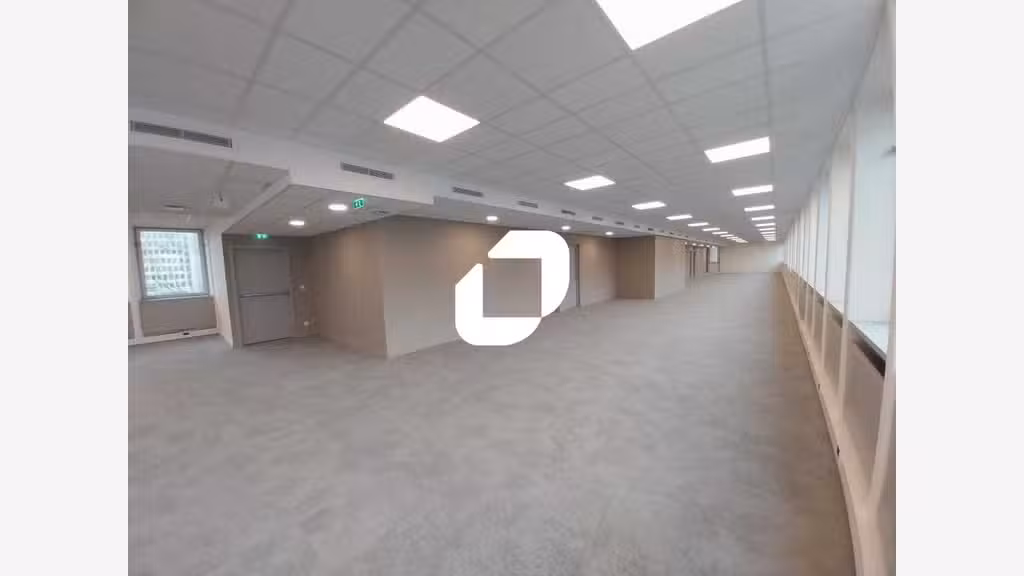 A louer Bureaux 1897m² Creteil