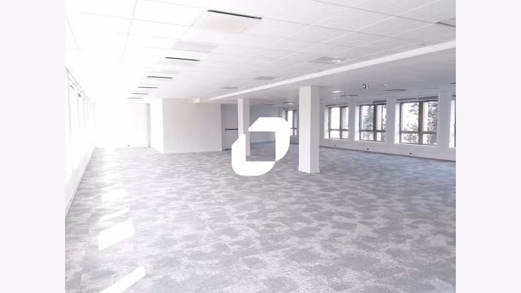 A louer Bureaux 8850m² Creteil