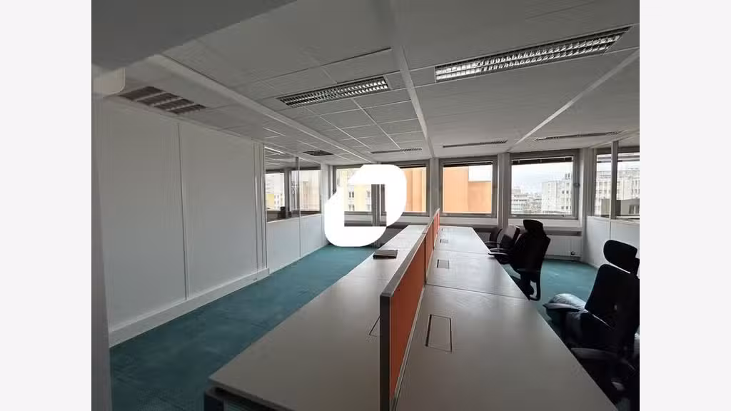 A louer Bureaux 337m² Creteil