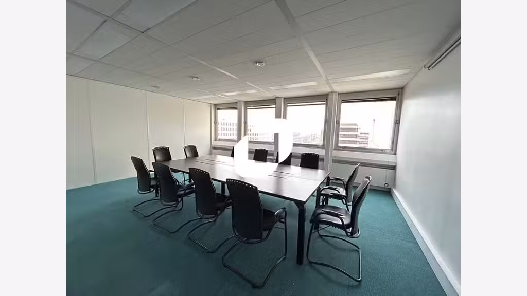 A louer Bureaux 337m² Creteil