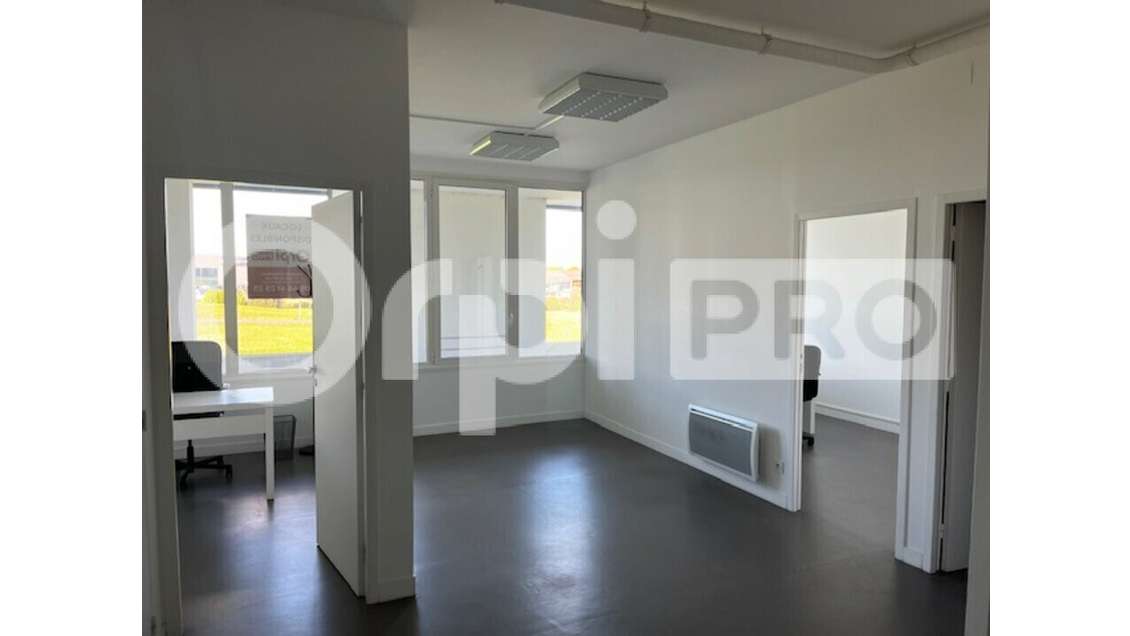 A louer bureaux 61m² Parc Beaulieu La Rochelle