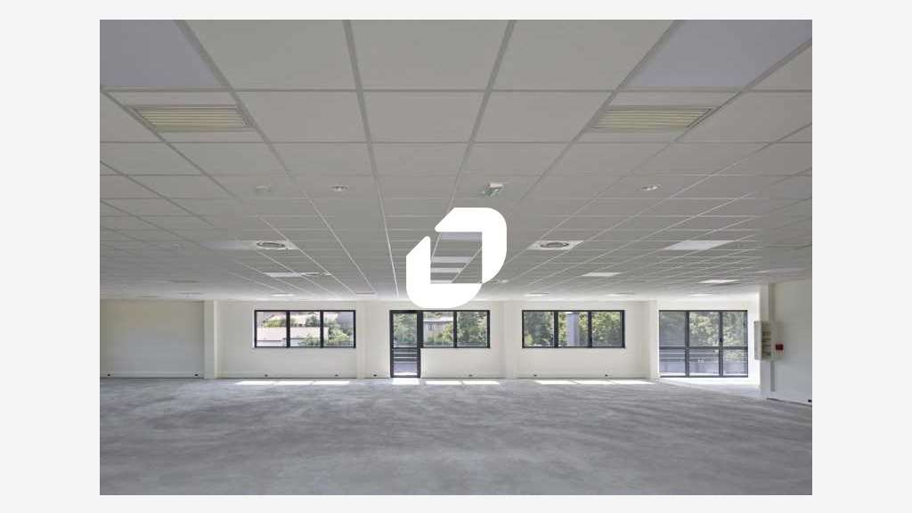 A louer Bureaux 3089m² Dardilly