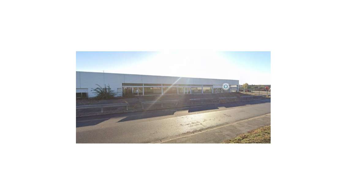 À louer bureaux de 2000m² à Saint Ouen