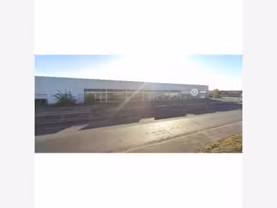 À louer bureaux de 2000m² à Saint Ouen