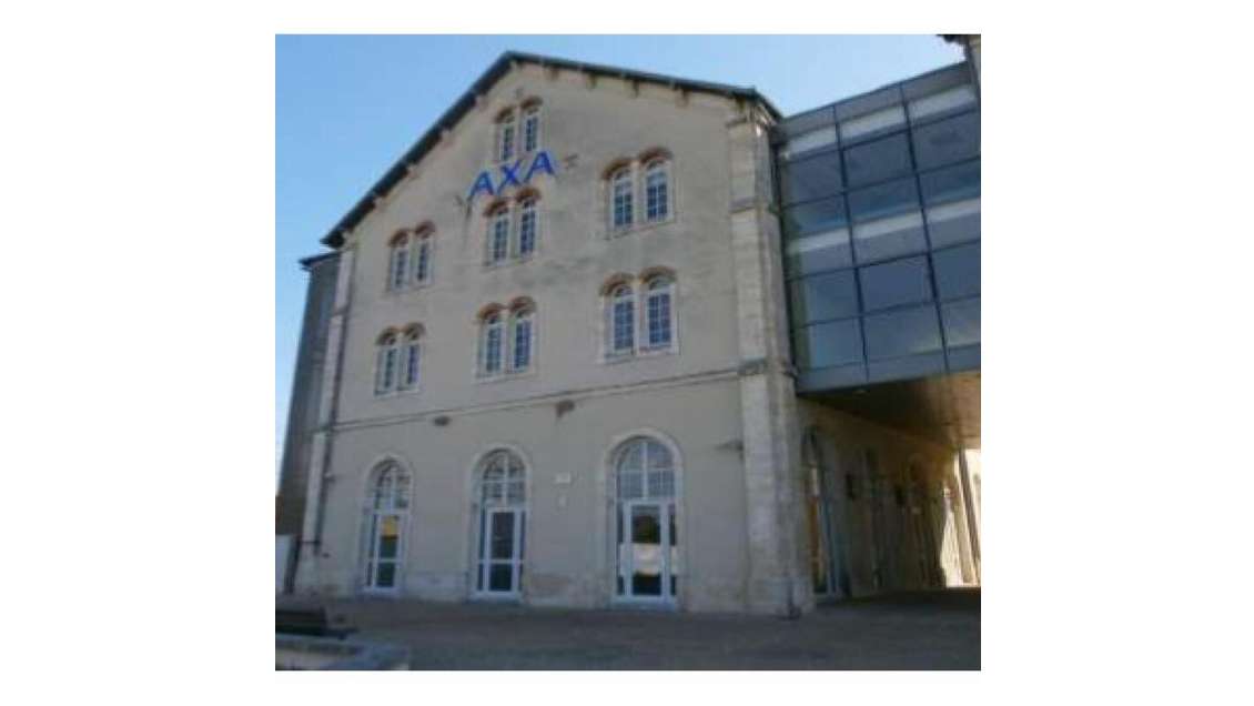 À louer bureaux de 6302m² à Châteauroux centre