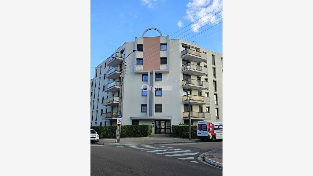DIJON - BUREAU à louer
