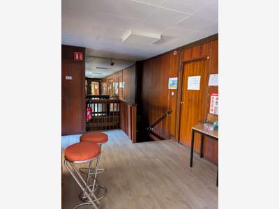 Local/bureau 469m² à louer à Echirolles (38)