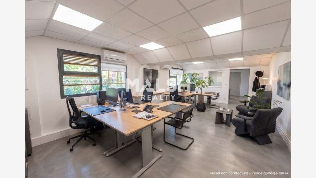 Bureaux 198 m² - A louer - ECULLY