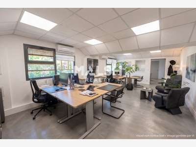 Bureaux 198 m² - A louer - ECULLY