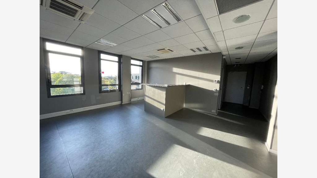 BUREAUX A LOUER TECHLID