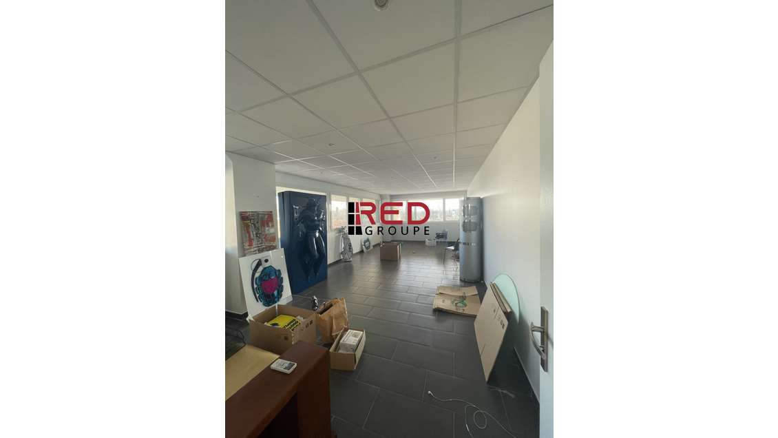 Bureau 144m² à louer zone d'Eguilles