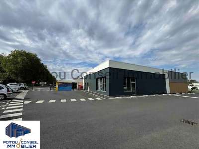 Local tertiaire ou service 120m² à Bessines/Niort
