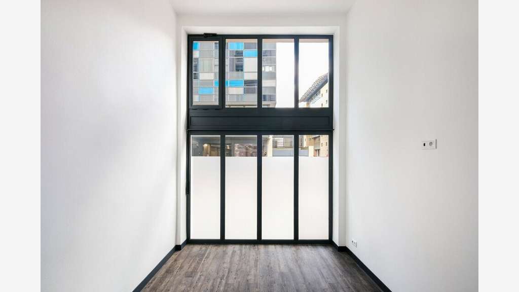 Local 77m² à louer Lyon 7e rue Jaboulay
