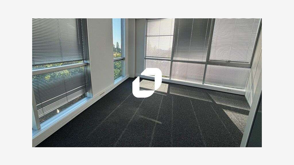 A louer Bureaux 256m² Entzheim