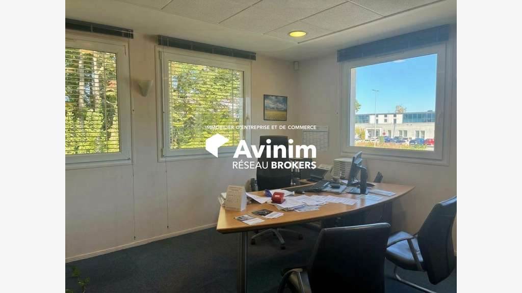 REFLP53993 EPINAL - ESPACE BUREAUX 145 M² - A 