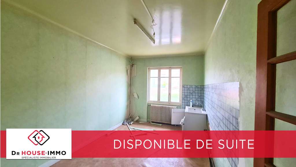 Loue immeuble de 195m² RDC + 1er étage à Epinouze