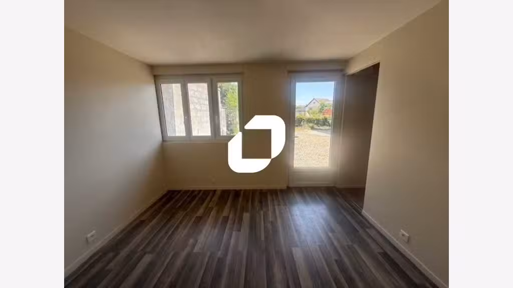 A louer Bureaux 400m² Eragny