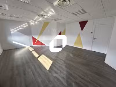 A louer Bureaux 452m² Ermont