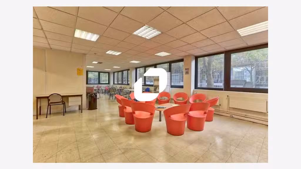A louer Bureaux 1132m² Evry courcouronnes