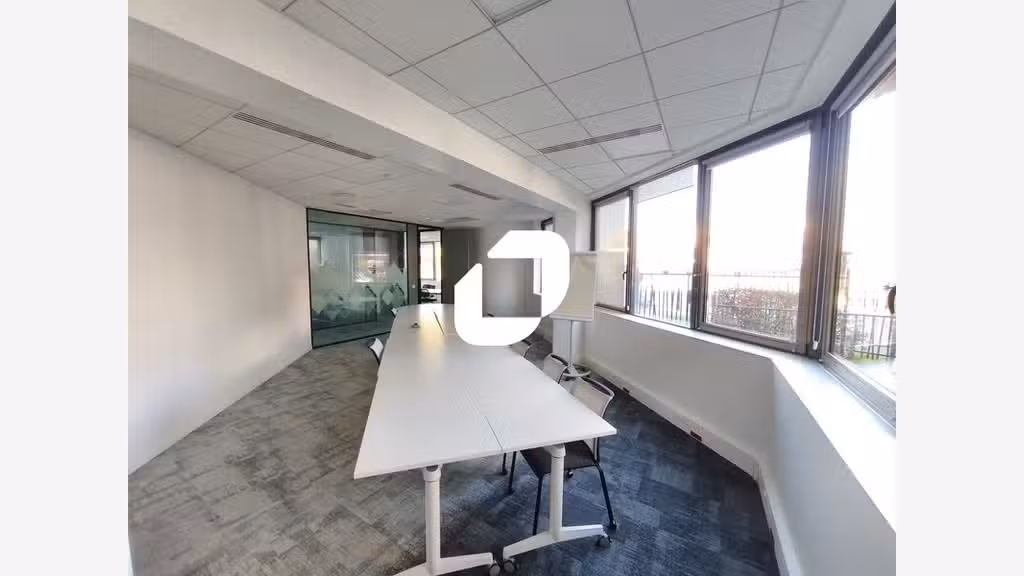 A louer Bureaux 2728m² Fontenay sous bois