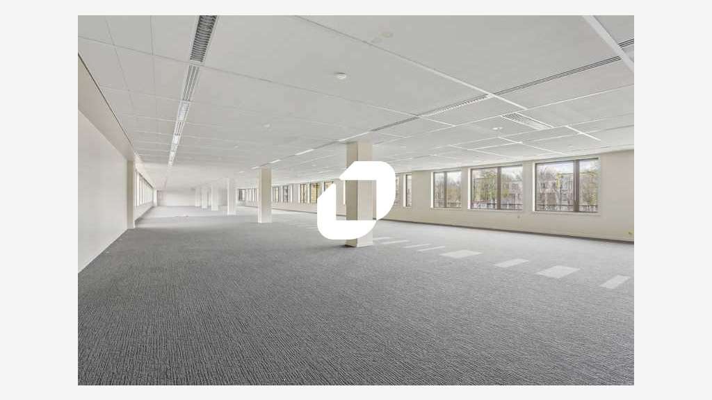 A louer Bureaux 2984m² Fresnes