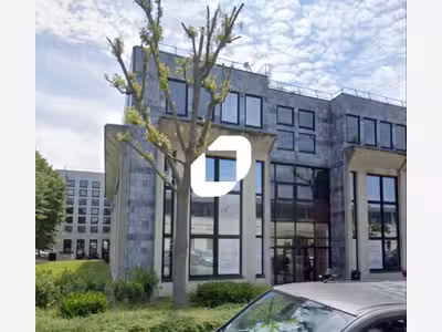 A louer Bureaux 411m² Gennevilliers