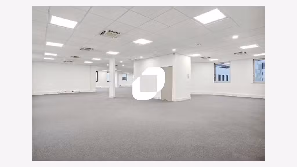 A louer Bureaux 1900m² Gennevilliers