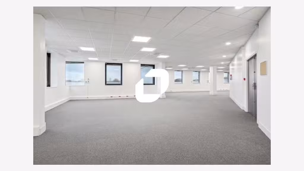 A louer Bureaux 1900m² Gennevilliers