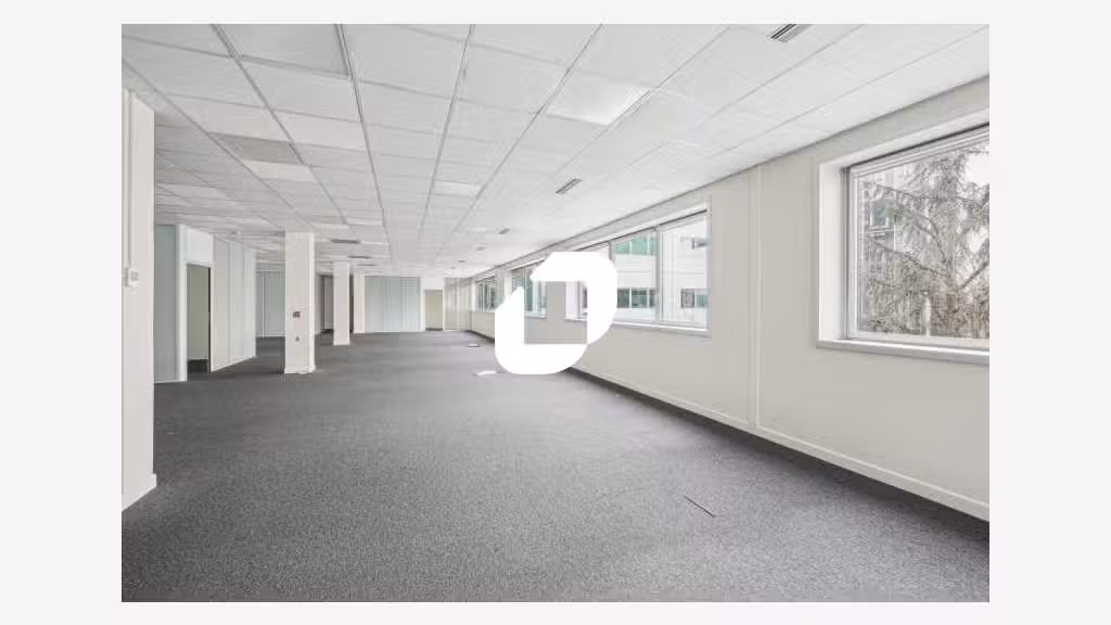 A louer Bureaux 9252m² Gennevilliers