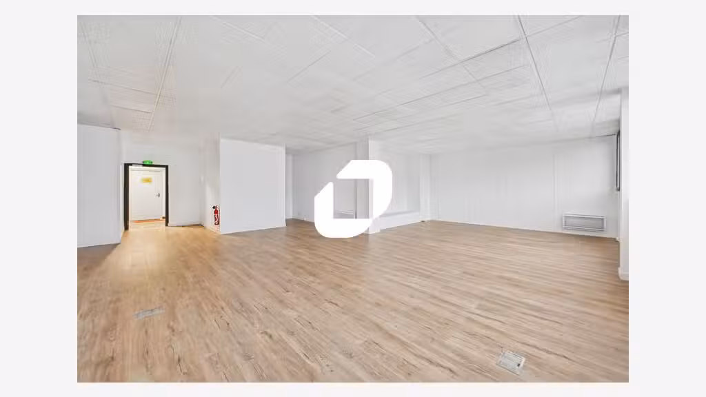 A louer Bureaux 365m² Goussainville