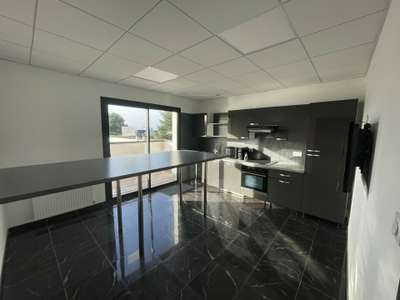 A louer plateau de bureaux 430m² R+1 à Guipavas