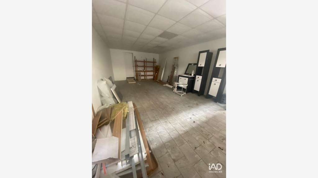 A louer local commercial 55m² à Harfleur centre