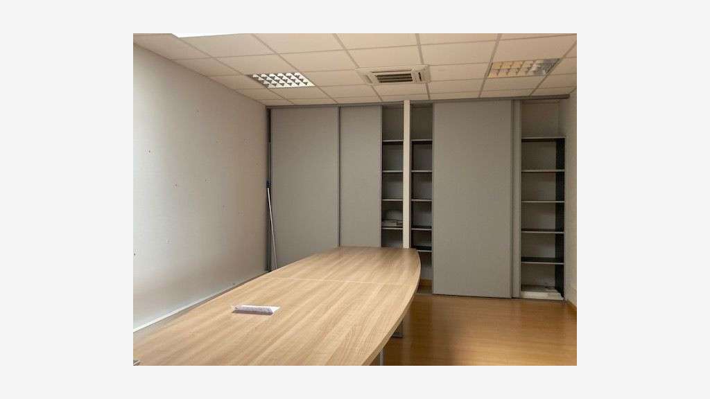 BUREAUX DE 120 M² A LOUER A ISSOIRE
