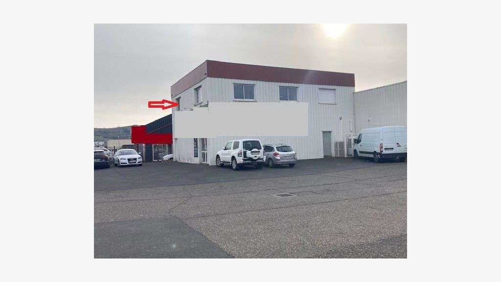 BUREAUX DE 120 M² A LOUER A ISSOIRE