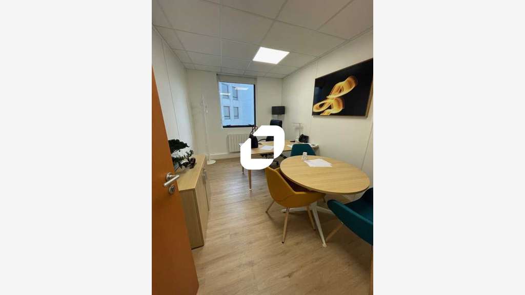 A louer Bureaux 124m² Issy les moulineaux