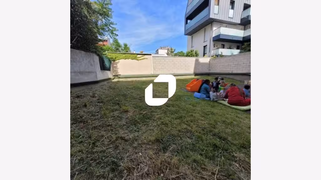 A louer Bureaux 97m² Issy les moulineaux