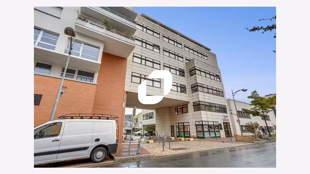A louer Bureaux 97m² Issy les moulineaux