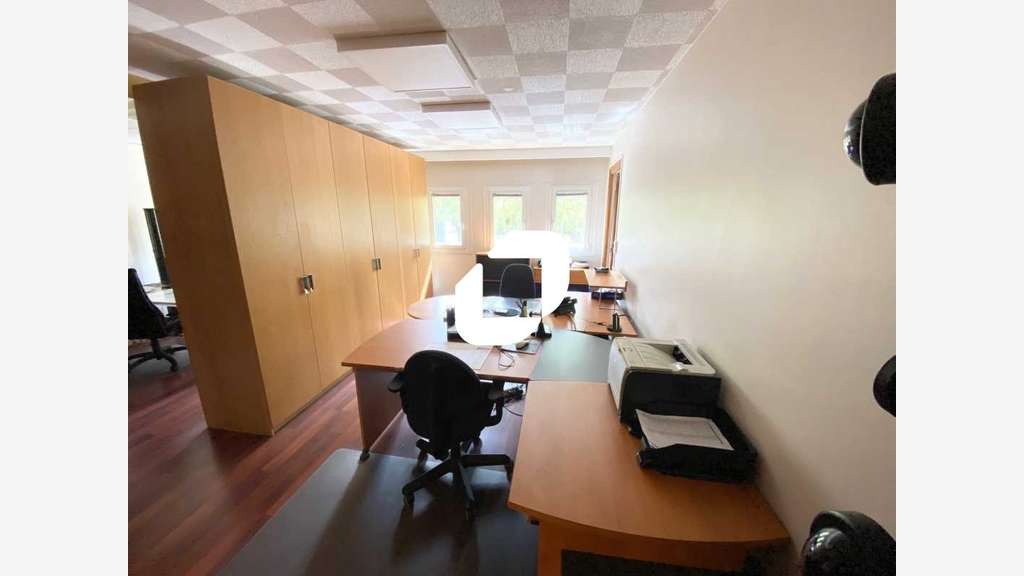 A louer Bureaux 80m² Issy les moulineaux