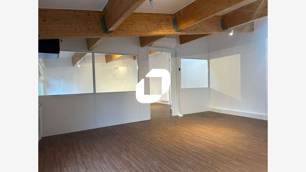 A louer Bureaux 211m² Ivry sur seine