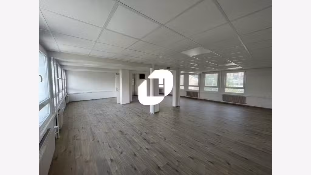 A louer Bureaux 265m² Ivry sur seine